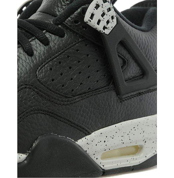 Air Jordan 4 Retro 'Oreo'